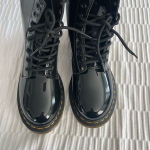 Dr martens 1460 women boots